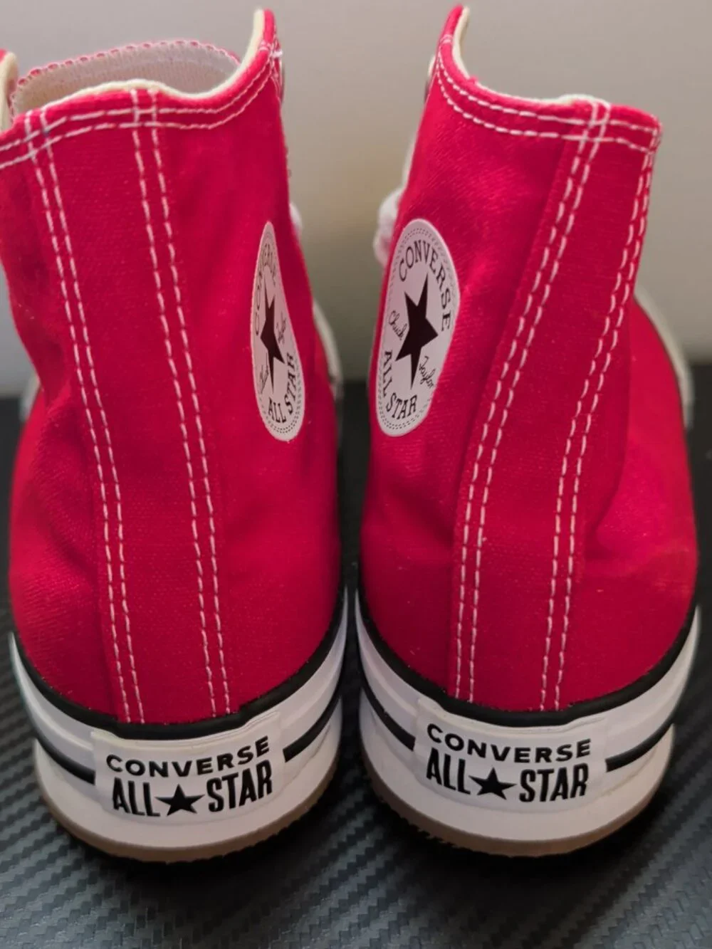 Converse All Star Chuck Taylor Youth Size 3 Red/White High Top Canvas Shoes